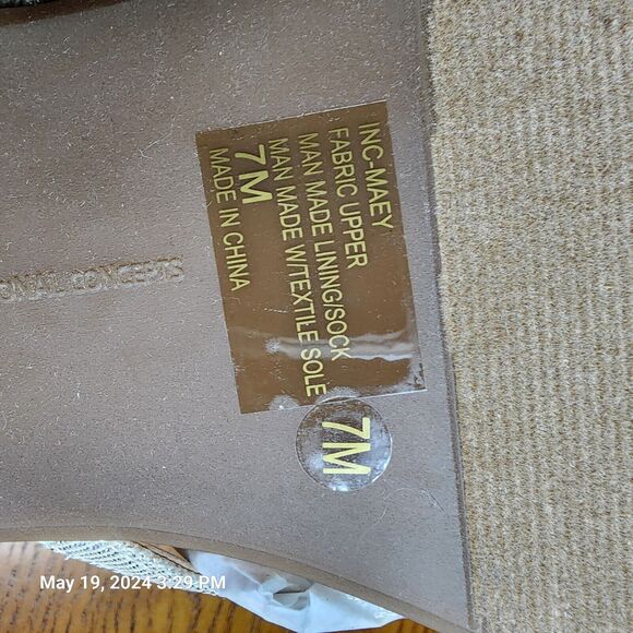 Inc International Concepts Women's Mabae Bow Flat Sandals, SilverBling Size 7M - Picture 10 of 11